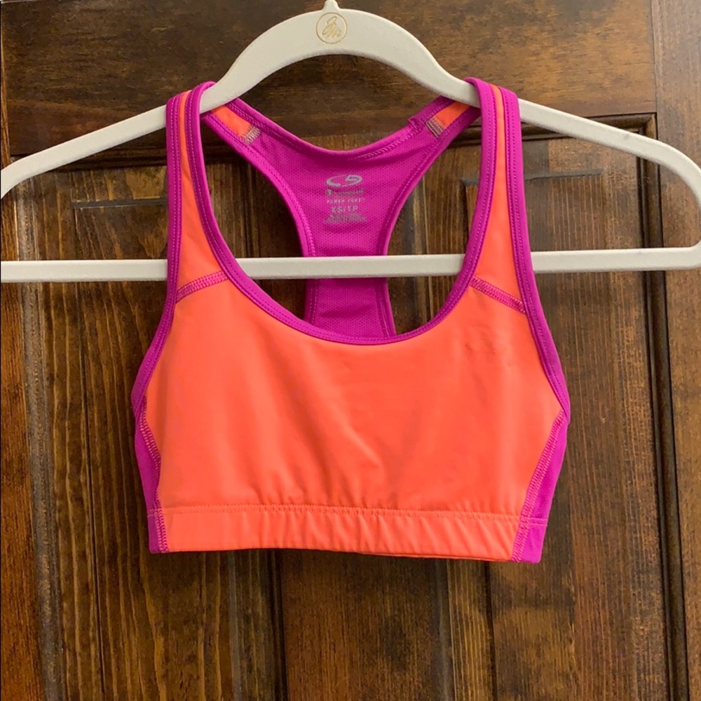 Sports bra